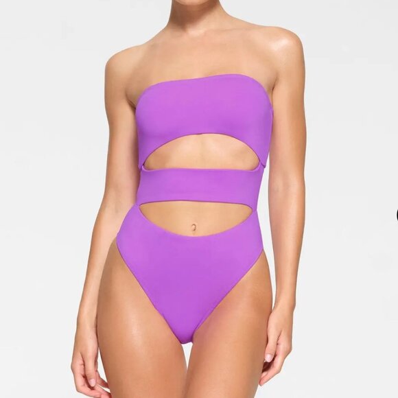 Skim Swimsuit - Picture 1 of 6